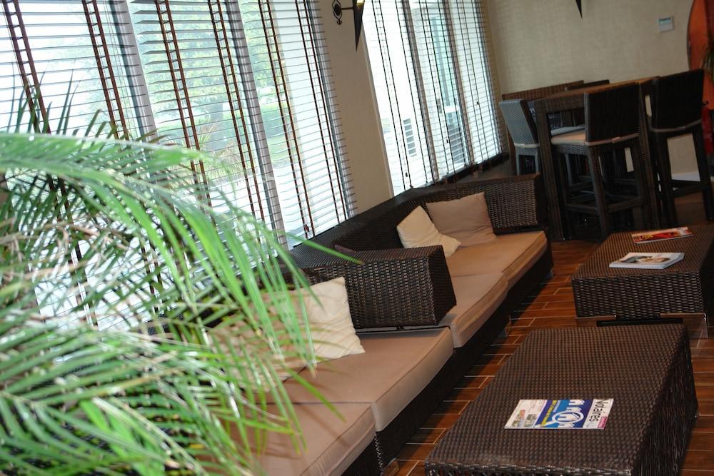Bhoma Bourges - Hotel & Restaurant Bagian luar foto