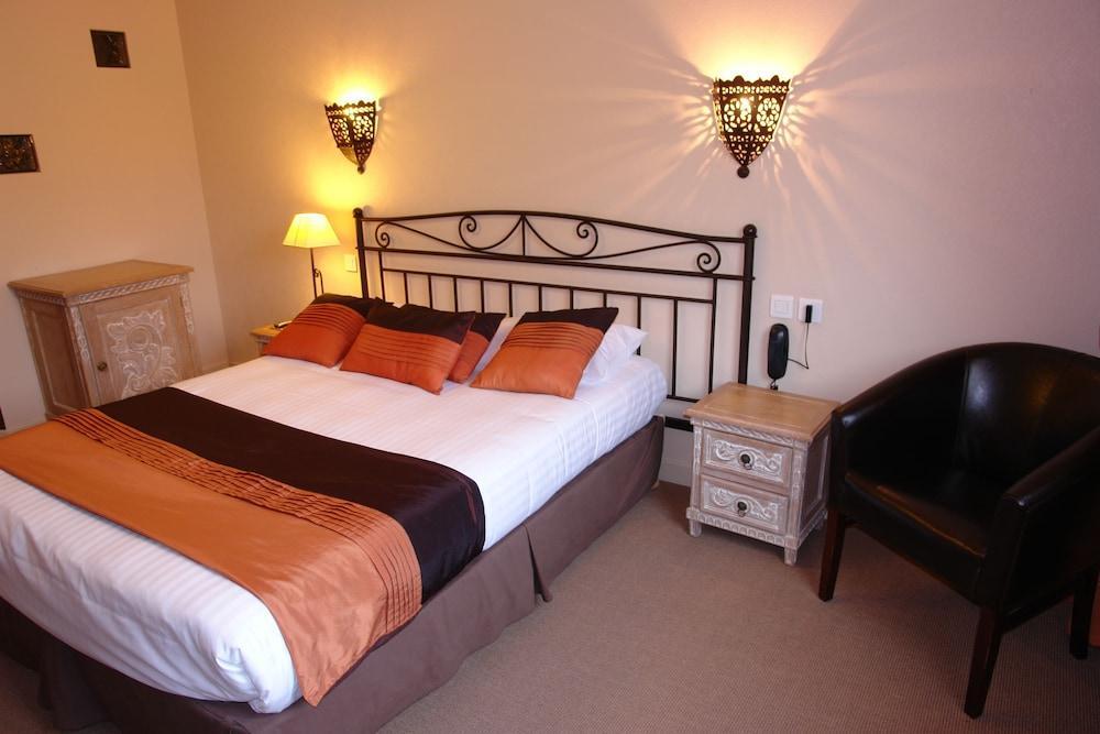 Bhoma Bourges - Hotel & Restaurant Bagian luar foto