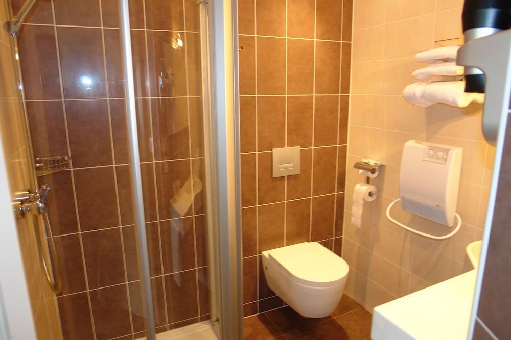 Bhoma Bourges - Hotel & Restaurant Bagian luar foto